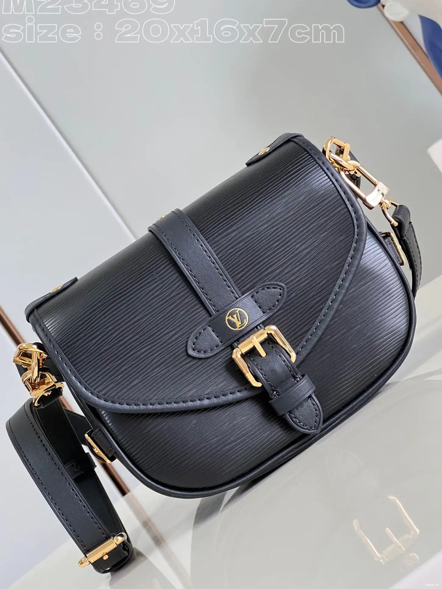Saumur BB LOUIS VUITTON 0530
